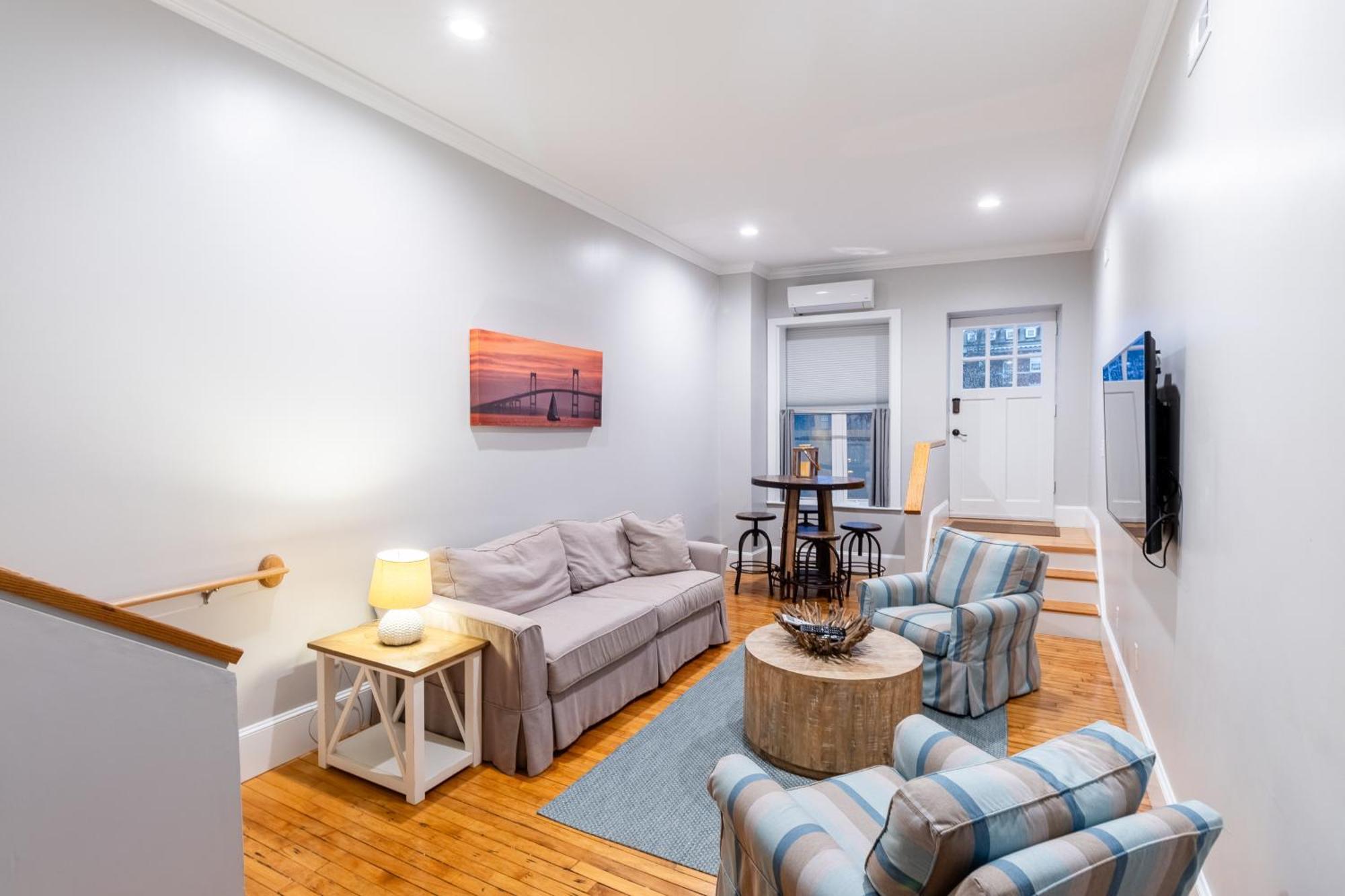 The Newport Lofts - 194 Thames Street Apartment Exterior photo